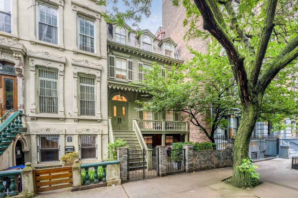 17 E 128th Street, New York (manhattan), NY 10035