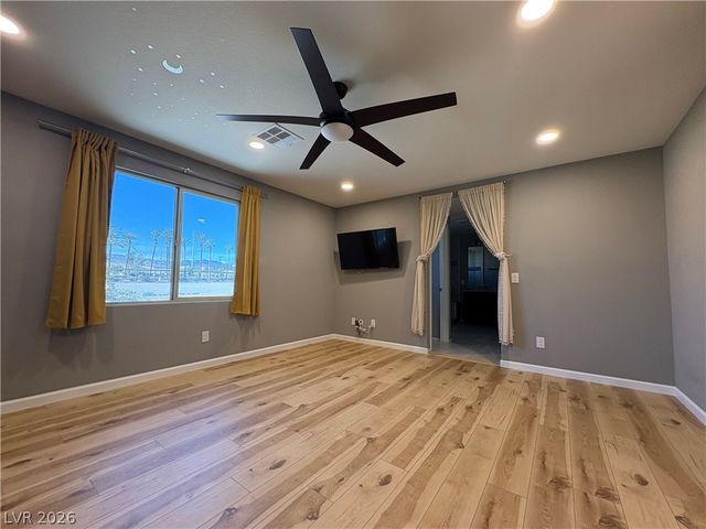 5751 Hoye Canyon Road, Las Vegas, NV 89148