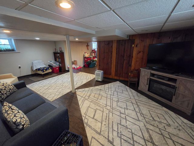 24647 Dunning Street, Dearborn City, MI 48124
