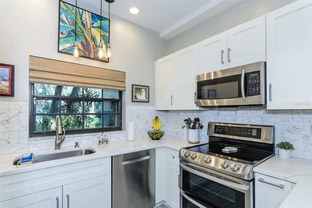 209 LOS PRADOS DRIVE 1313, Safety Harbor, FL 34695