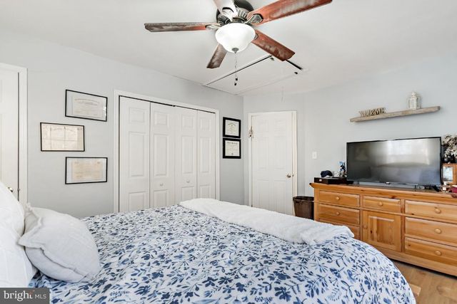 14 TIOGA CT, Bordentown, NJ 08505