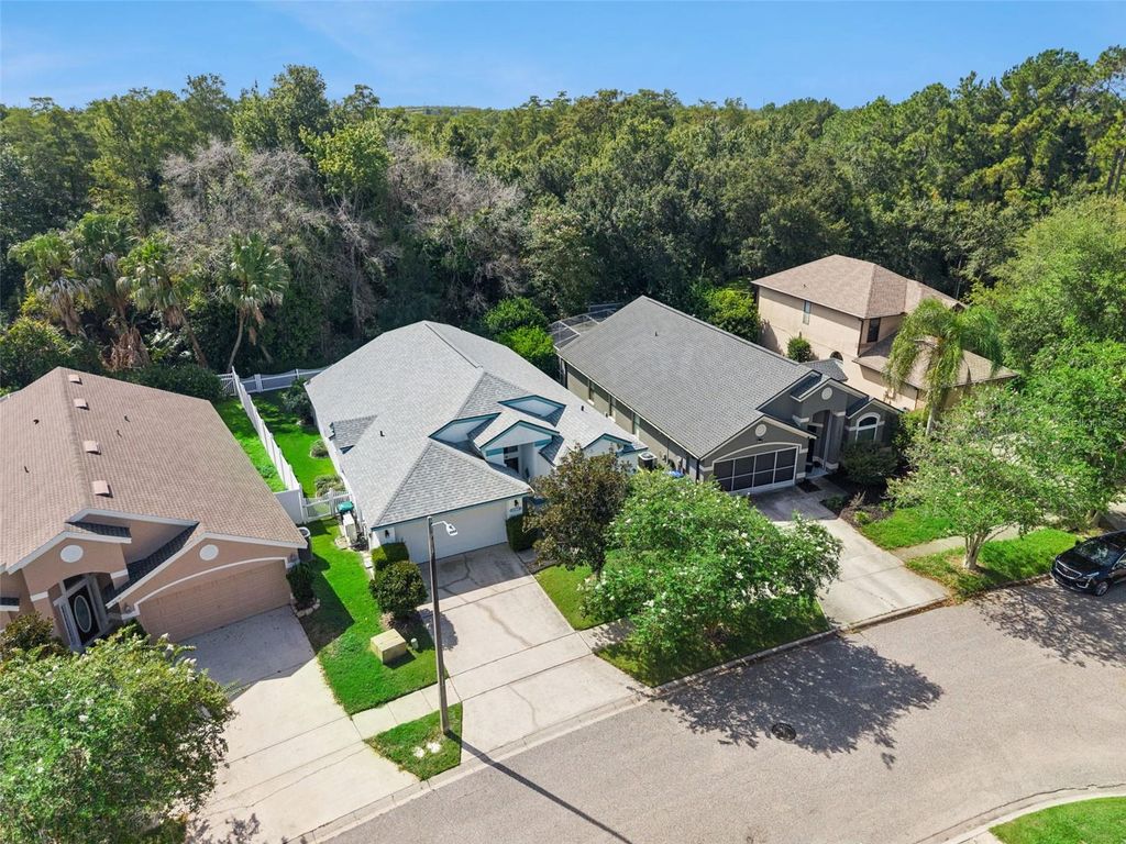 Image 31 of property listing at 2615 BURWOOD AVENUE, Orlando, FL 32837