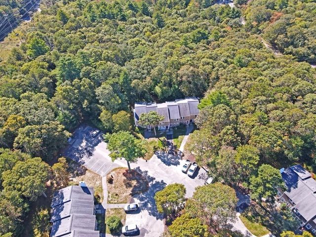 300 Falmouth Rd 16A, Mashpee, MA 02649