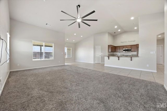 13320 Evening Breeze Avenue, Bakersfield, CA 93314