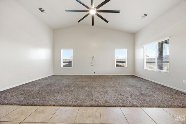13320 Evening Breeze Avenue, Bakersfield, CA 93314