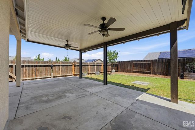 13320 Evening Breeze Avenue, Bakersfield, CA 93314