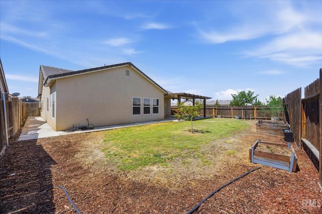 13320 Evening Breeze Avenue, Bakersfield, CA 93314