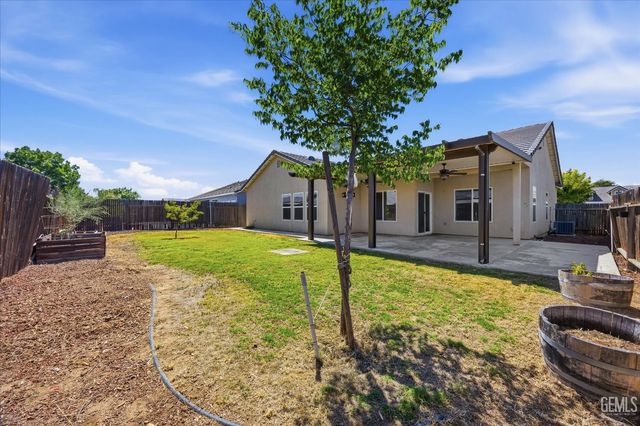 13320 Evening Breeze Avenue, Bakersfield, CA 93314