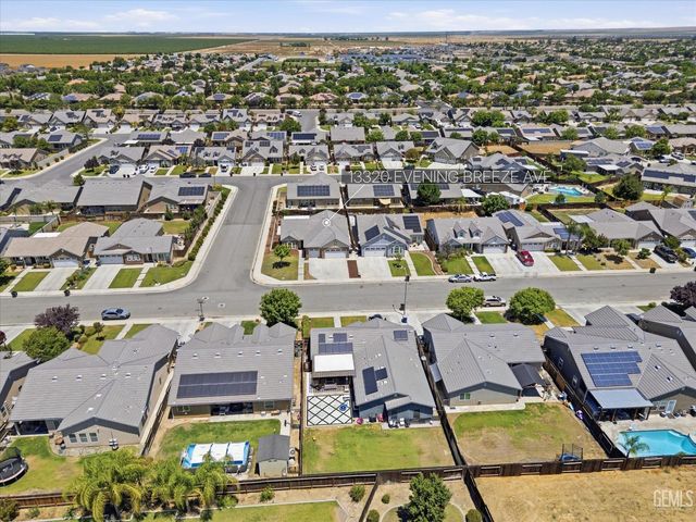 13320 Evening Breeze Avenue, Bakersfield, CA 93314