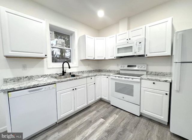 2401 CARTER ST, Wilmington, DE 19802