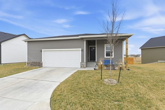 12816 E Equestrian St, Wichita, KS 67230