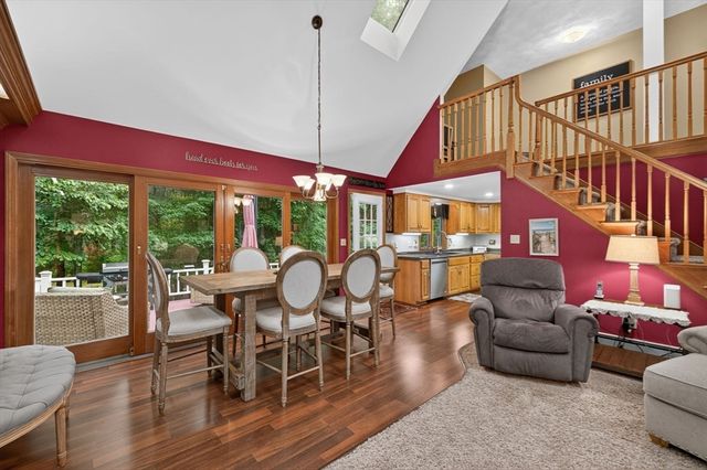 317 Bay Rd, Easton, MA 02334