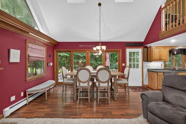 317 Bay Rd, Easton, MA 02334