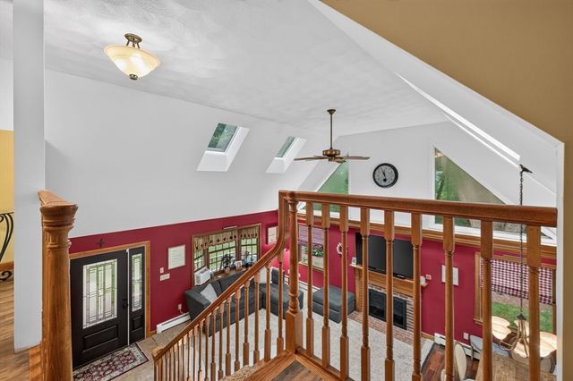317 Bay Rd, Easton, MA 02334