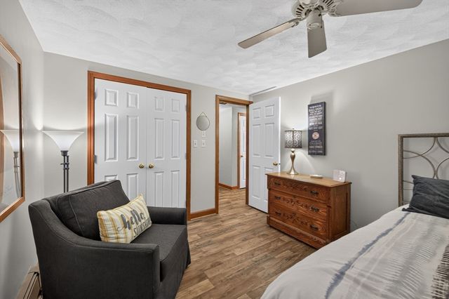 317 Bay Rd, Easton, MA 02334