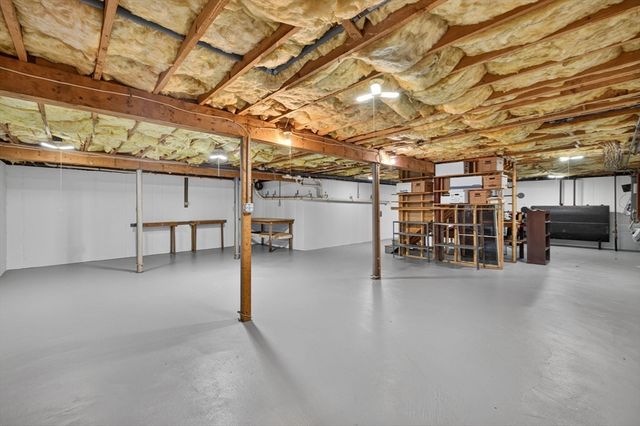 317 Bay Rd, Easton, MA 02334