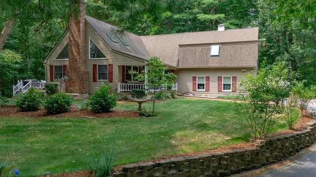 317 Bay Rd, Easton, MA 02334