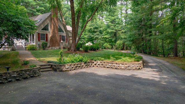 317 Bay Rd, Easton, MA 02334