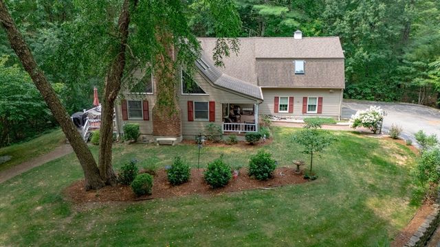 317 Bay Rd, Easton, MA 02334