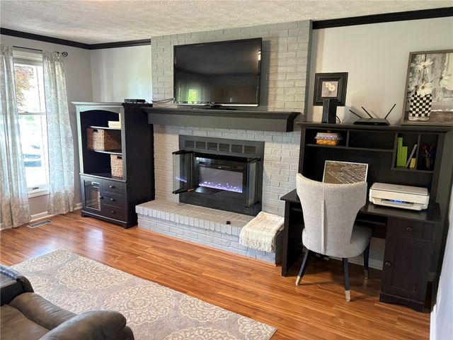 581 Bram Hall Drive, Greece, NY 14626