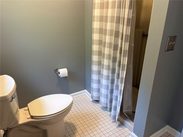 581 Bram Hall Drive, Greece, NY 14626
