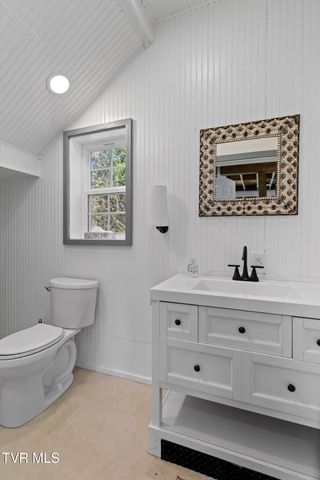 6600 Fish Hatchery Road, Russellville, TN 37860