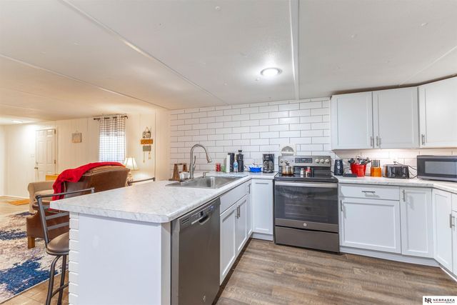 8301 Auburn Road, Plattsmouth, NE 68048