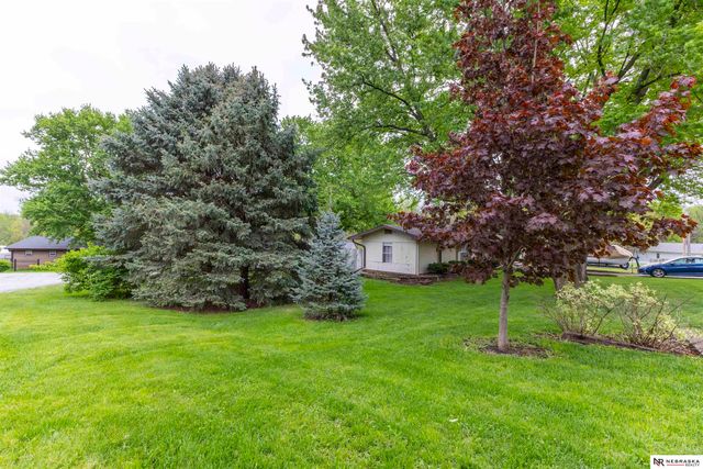 8301 Auburn Road, Plattsmouth, NE 68048