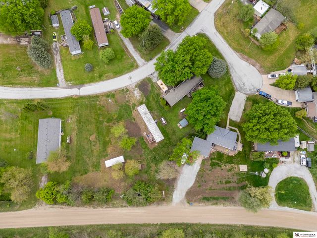 8301 Auburn Road, Plattsmouth, NE 68048