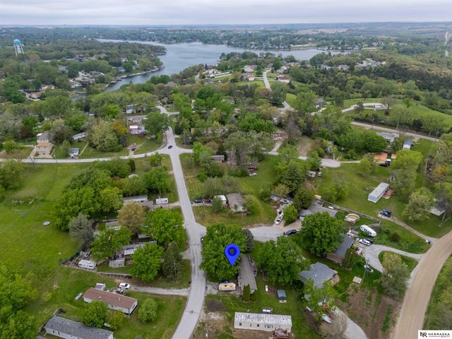 8301 Auburn Road, Plattsmouth, NE 68048