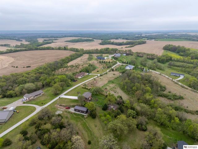 8301 Auburn Road, Plattsmouth, NE 68048