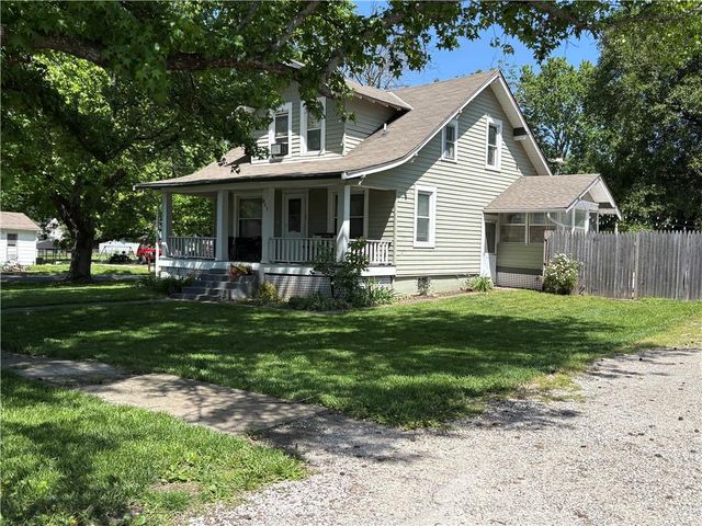 403 E Walnut Street, Drexel, MO 64742