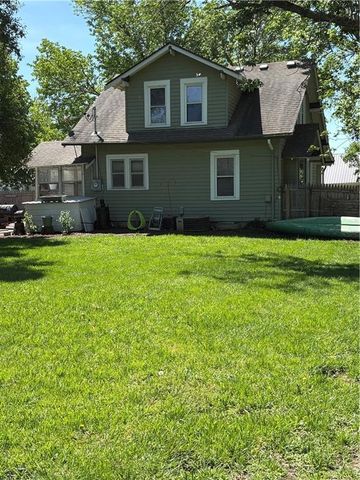 403 E Walnut Street, Drexel, MO 64742