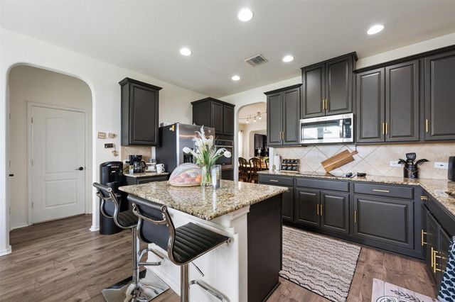 316 Carrington ST, Hutto, TX 78634