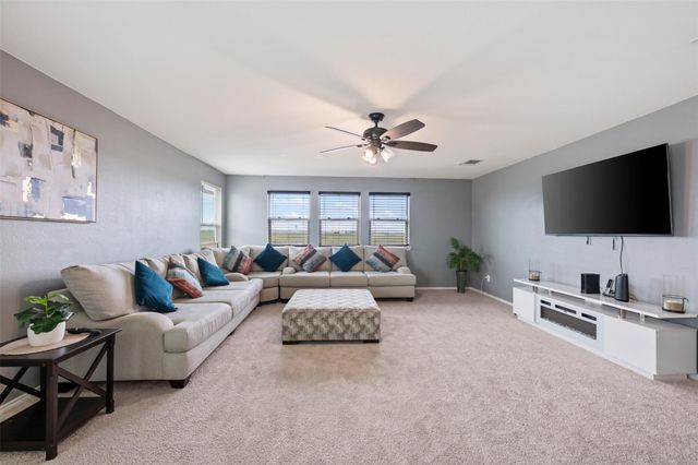 316 Carrington ST, Hutto, TX 78634