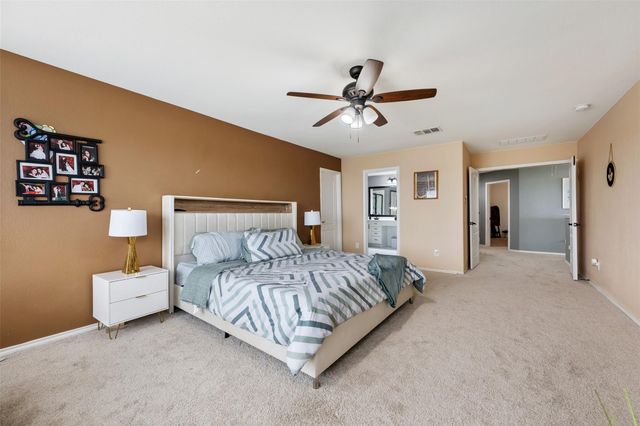 316 Carrington ST, Hutto, TX 78634