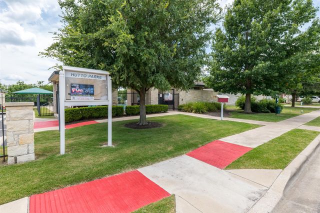 316 Carrington ST, Hutto, TX 78634