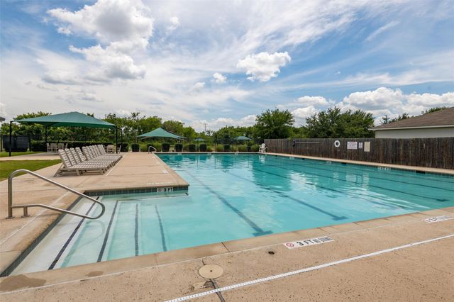 316 Carrington ST, Hutto, TX 78634