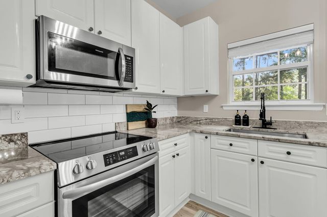 8642 Coppergrove Drive, North Charleston, SC 29420