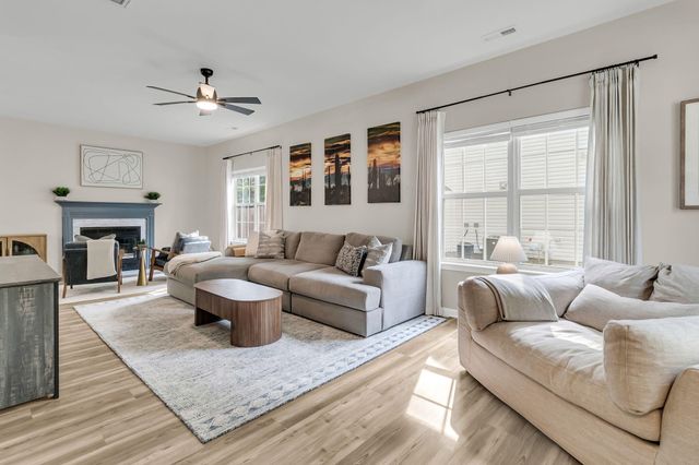 8642 Coppergrove Drive, North Charleston, SC 29420