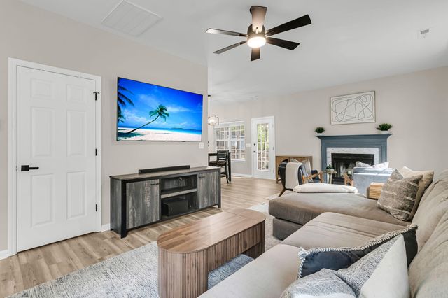 8642 Coppergrove Drive, North Charleston, SC 29420
