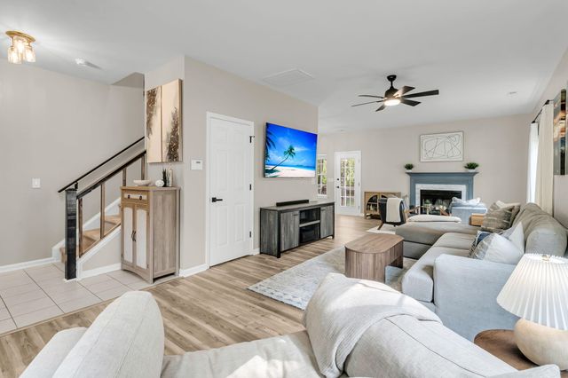 8642 Coppergrove Drive, North Charleston, SC 29420