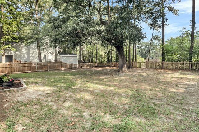 8642 Coppergrove Drive, North Charleston, SC 29420