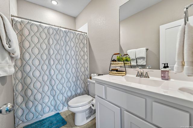 1768 Heritage Maples, New Braunfels, TX 78132