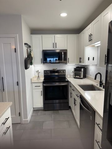 474 Revere Beach Blvd 501, Revere, MA 02151