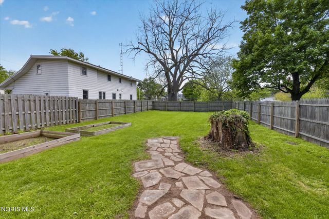 134 Lehman Avenue, Bowling Green, OH 43402