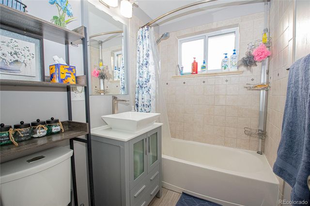 1543 S Benton Street, Lakewood, CO 80232