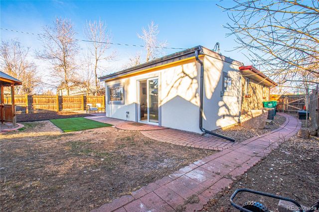 1543 S Benton Street, Lakewood, CO 80232