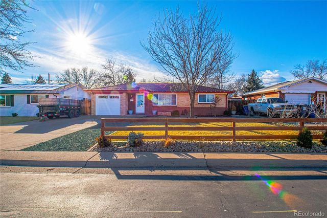 1543 S Benton Street, Lakewood, CO 80232