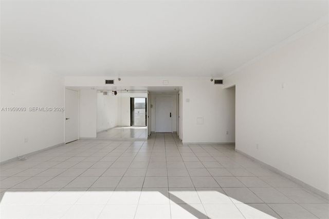 441 Valencia Ave 302, Coral Gables, FL 33134